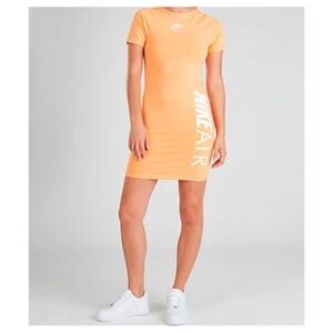 Nike Short Sleeve Dress